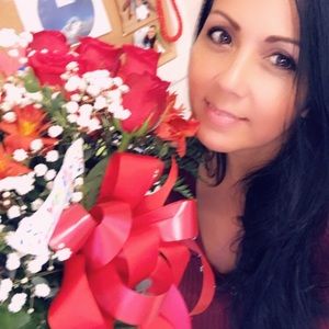 Meet your Posher, Michele